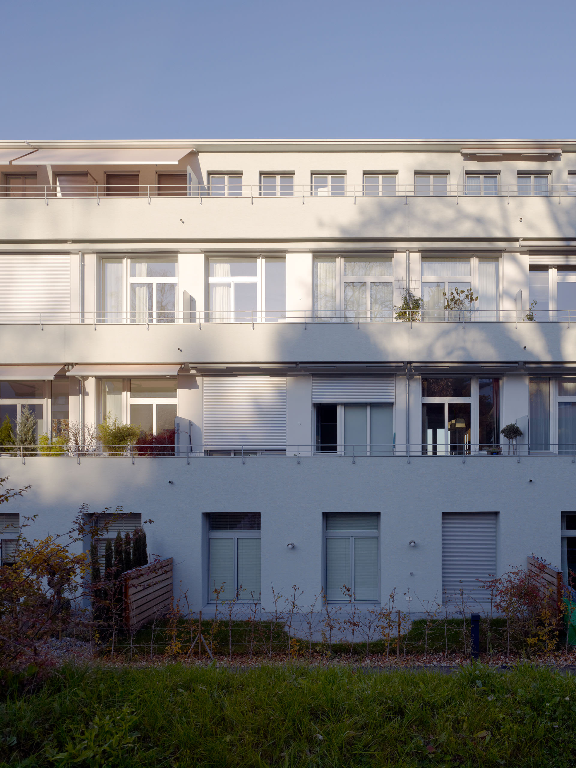 E11352 Alpa 030440 j2560